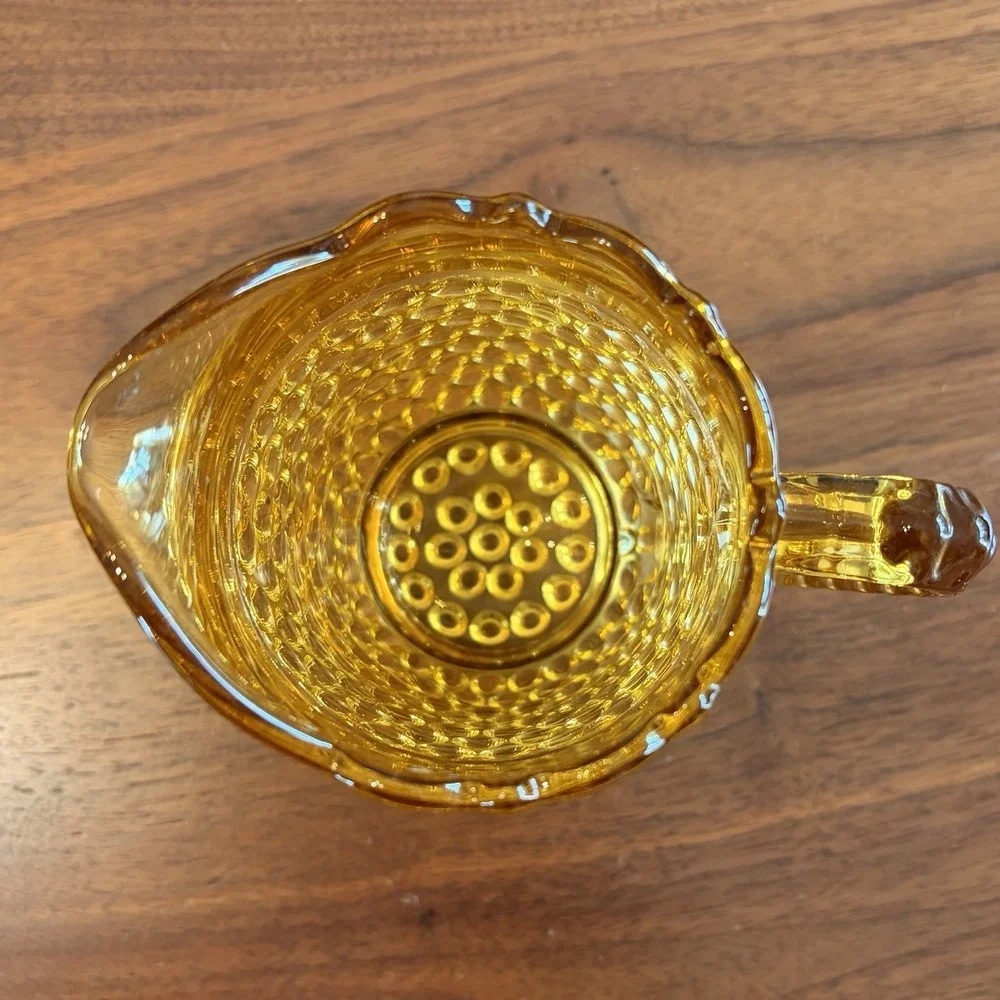 Vintage Hobbs Brockunier Amber Glass Ruffle Top Hobnail Pitcher 4